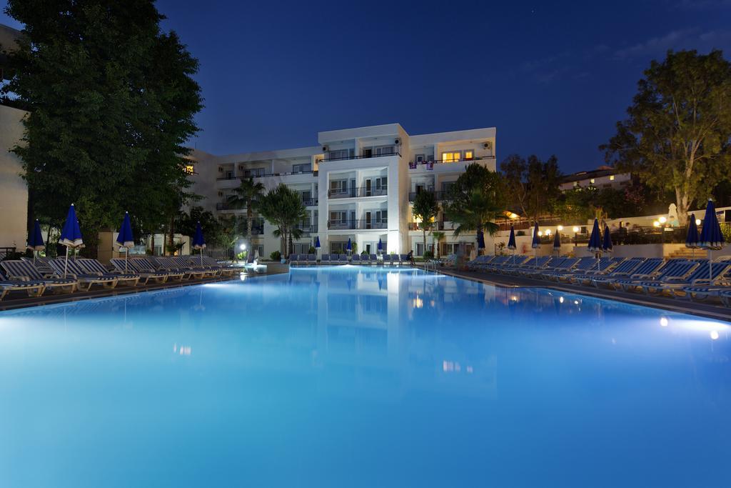Larissa Beach Club Side Eksteriør billede