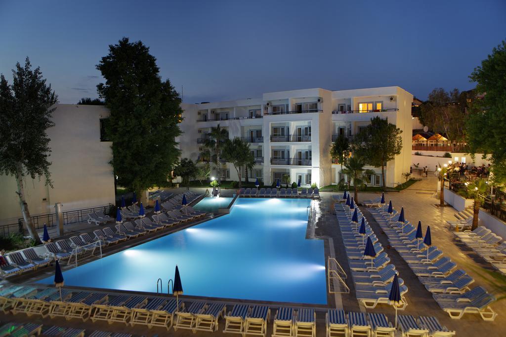 Larissa Beach Club Side Eksteriør billede